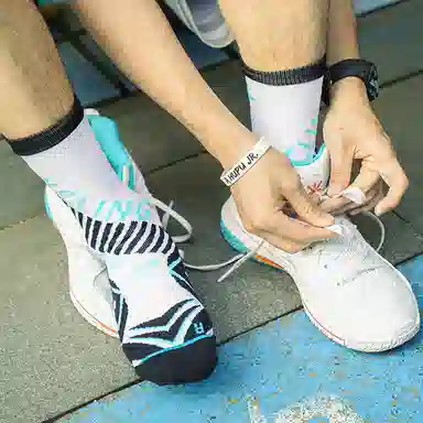 Wild Child Club Energy Series Logo Basketball Socks 4-Pack