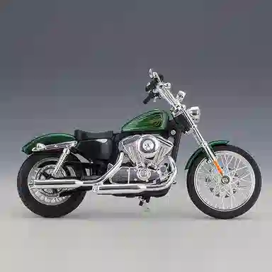 Maisto 112 2013 XL 1200v Seventy-two