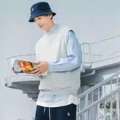 nautica white sail nautica white sail SS22 Logo