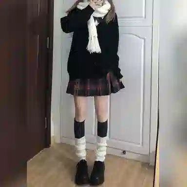 东鲸岁时记  格纹短款百褶半身裙 红皇后格裙