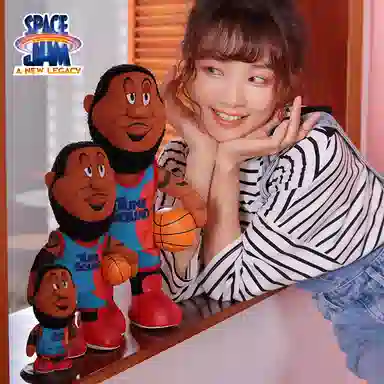 HUGKIS x