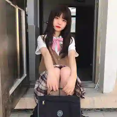 东鲸岁时记 高腰格子百褶半身裙 女款