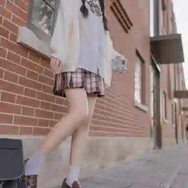 东鲸岁时记 高腰格子百褶半身裙 女款