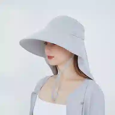 ELLE