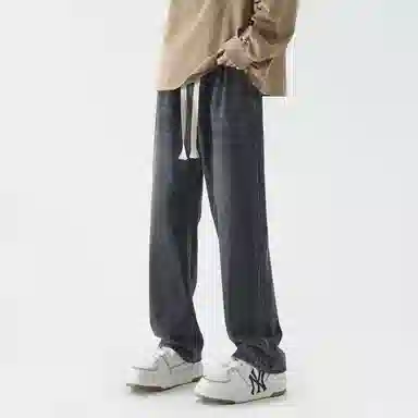 BRNR Basic Washed Loose Jeans