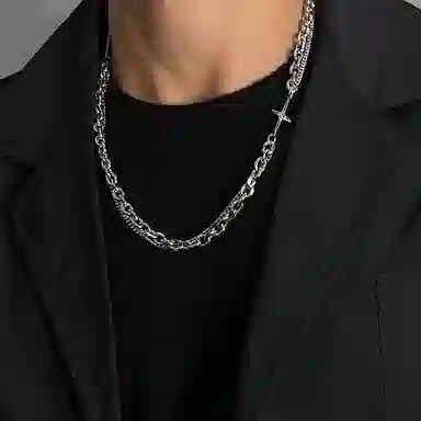 AKAK ins