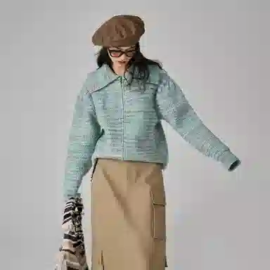 EPTISON WOMAN