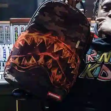 SPRAYGROUND Classic Shark Series Camo