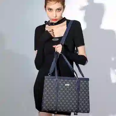 MQ PVC Tote