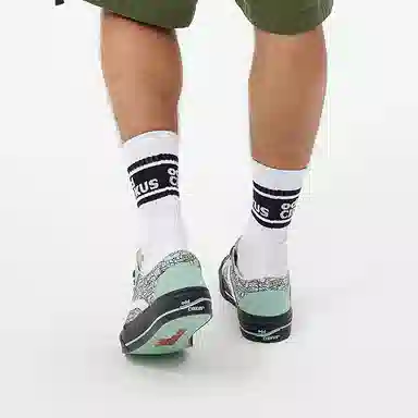 oddCIRKUS Astley Pro