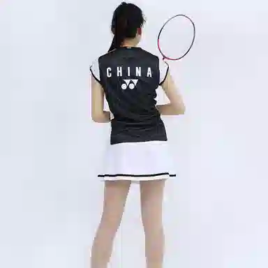 YONEX T