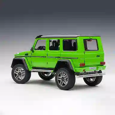 AUTOart 118 MERCEDES-BENZ G500 4X4