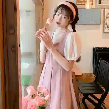 小镇姗姗 纯色背心无袖连衣裙 礼盒装 京都粉