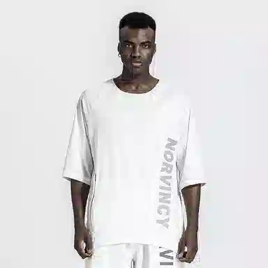 NORVINCY T