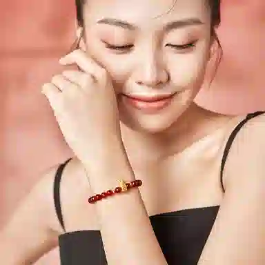 周六福 黄金转运珠 祥云本命年生肖 如意兔红绳红玛瑙 足金 按克计价 手串 女款