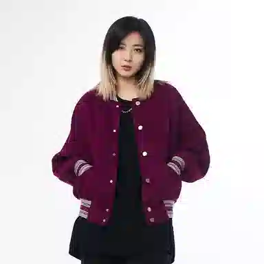 11ESTRANGER ASTRANGER