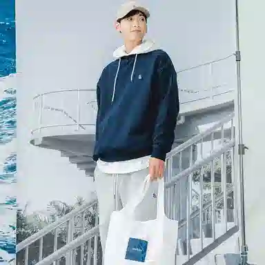 Nautica Logo