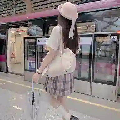 东鲸岁时记 日系格纹百褶半身裙 女款