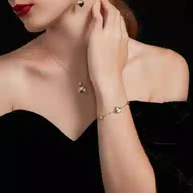 HMZ