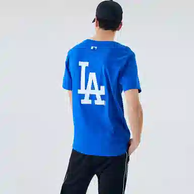 MLB T