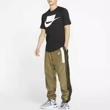 Nike Nsw Logo T