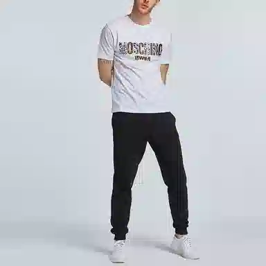 MOSCHINO T