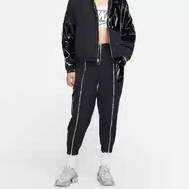 Nike Sportswear Icon Clash