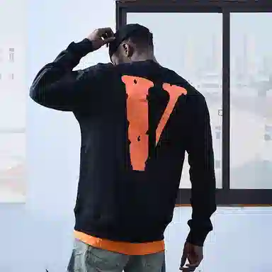 VLONE Friends- Crewneck VLogo