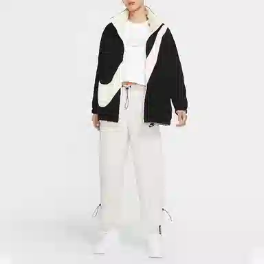 Nike Logo