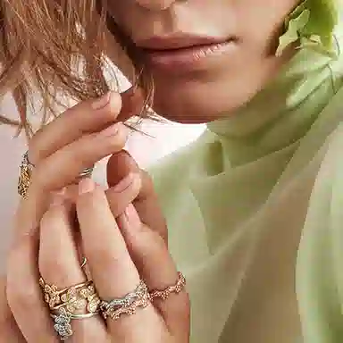 Pandora Shine
