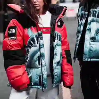 Supreme x The North Face Statue of Liberty Baltoro Red