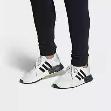 adidas originals NMD_R1