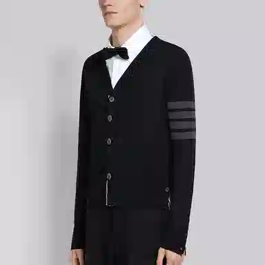 THOM BROWNE FW21 V