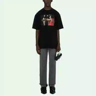 OFF-WHITE T