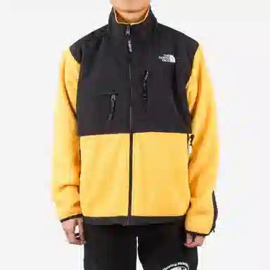 The North Face '95 Retro Denali Jacket Yellow