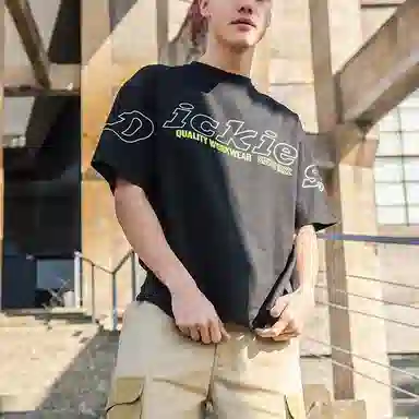 Dickies T
