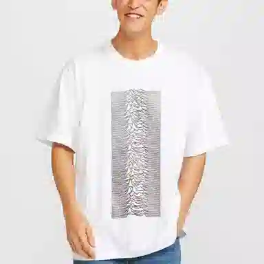 UNIQLO PETER SAVILLE T