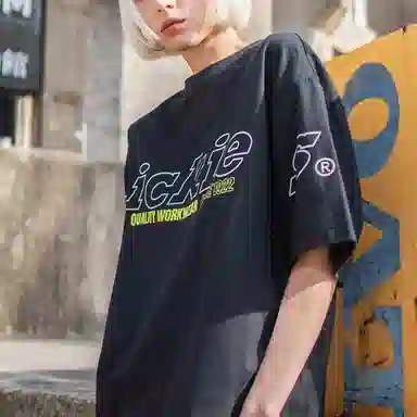 Dickies T