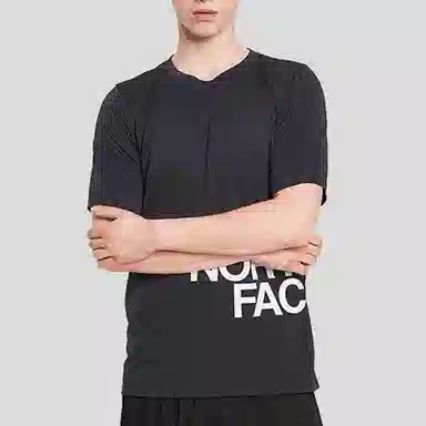 THE NORTH FACE logo T