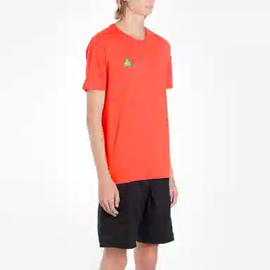 Nike ACG T-Shirt Red