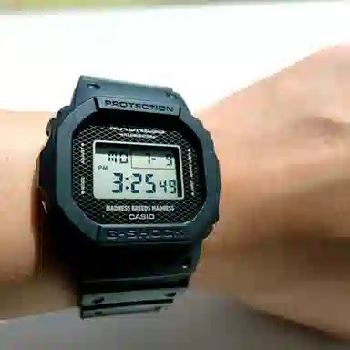 Casio G-Shock DW-5000MD-1