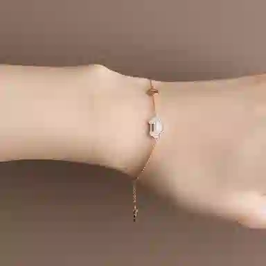 Qeelin Petite Yu Yi 18K