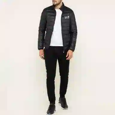 EMPORIO ARMANI EA7 Logo