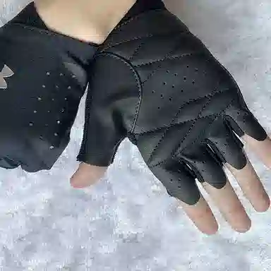 Under Armour Light Training Gloves