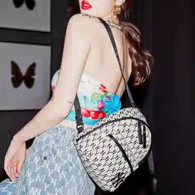 MLB Monogram NY Yankees Ivory/Black