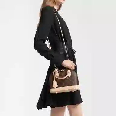 Louis Vuitton Alma BB