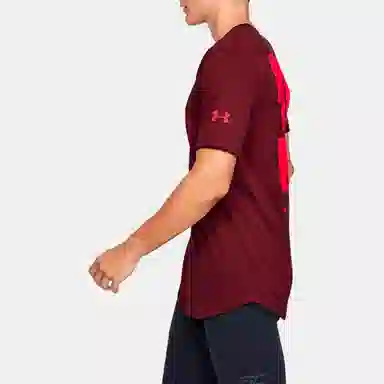 Under Armour T