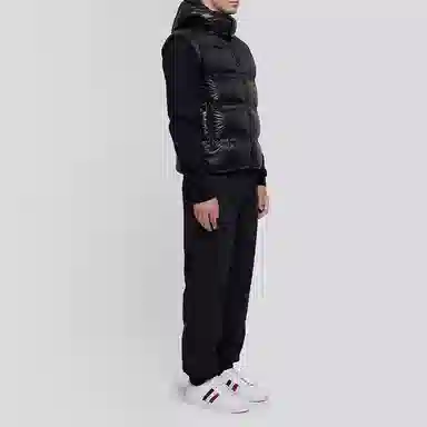Moncler SS21