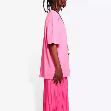 Balenciaga T