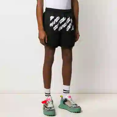 OFF-WHITE Mesh Shorts Black